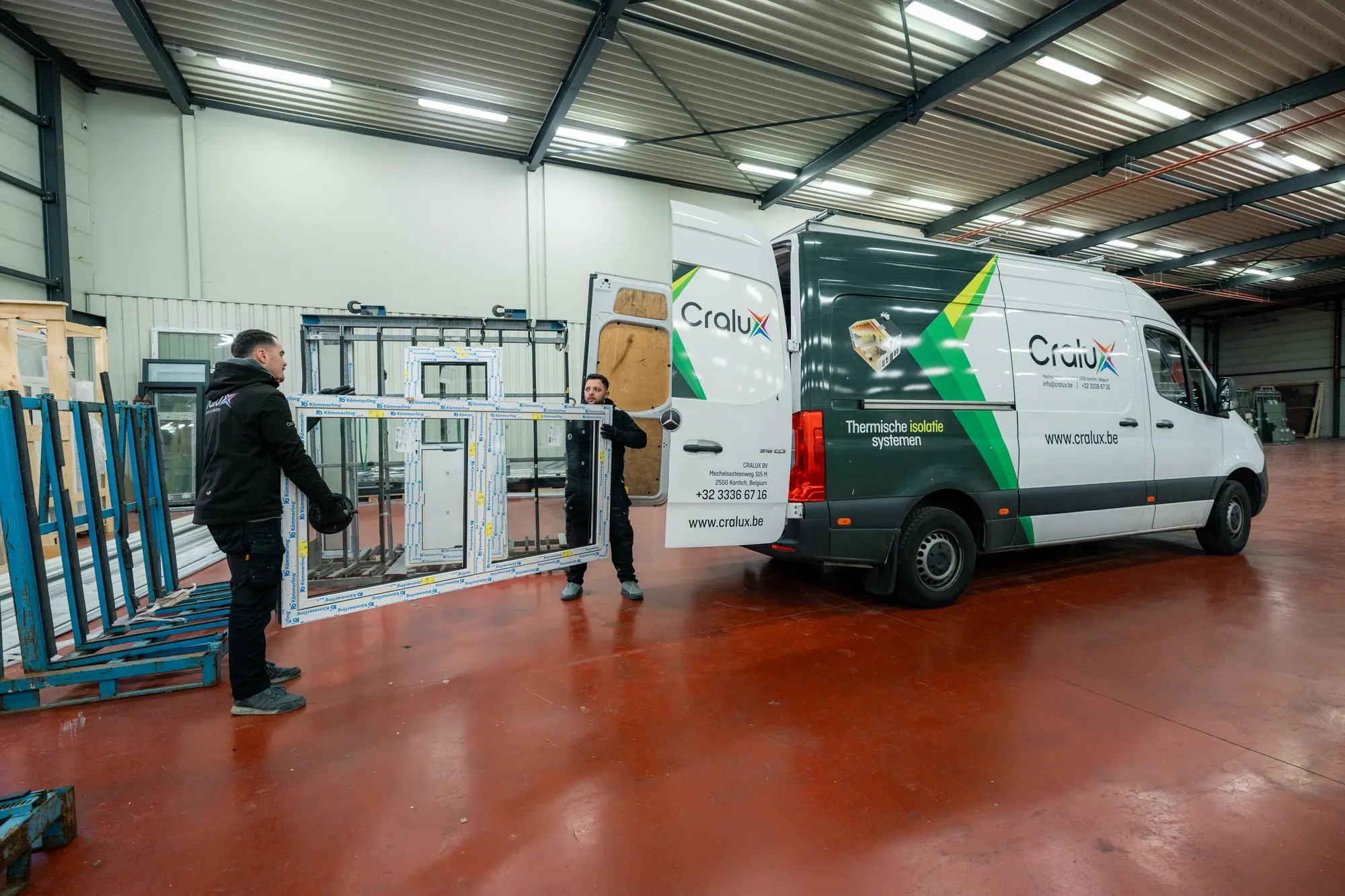 Levering en installatie via partner Cralux